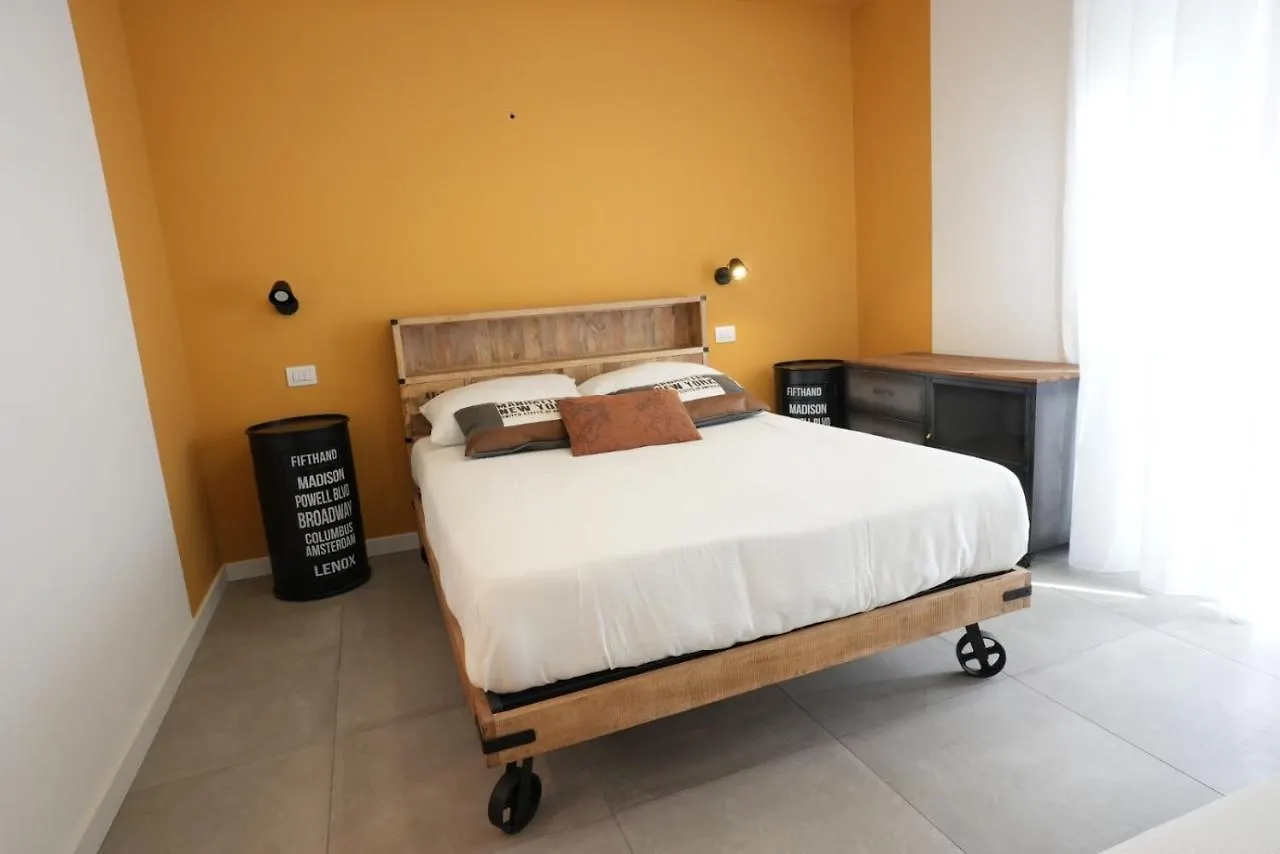 Ross Family Suites Reggio di Calabria Bed & Breakfast
